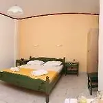 Hotel Poseidon Chora