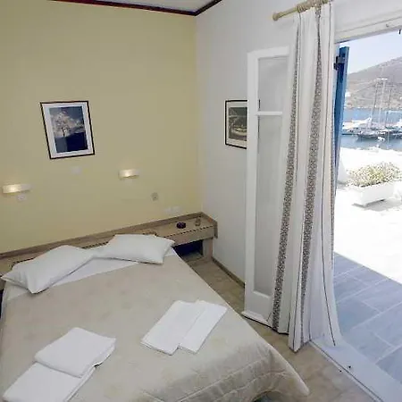 Poseidon فندق 2*