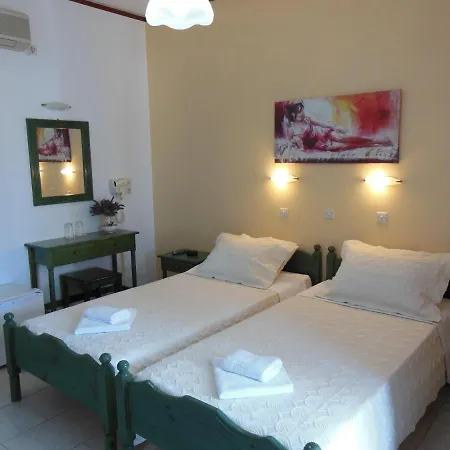 فندق Poseidon 2*
